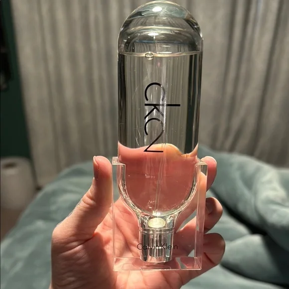 Calvin Klein CK2 Eau de Toilette 3.4 oz - Picture 2 of 2